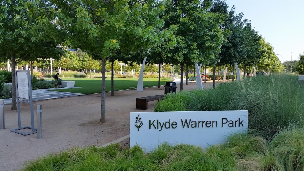 Klyde Warren Park, Dallas, TX